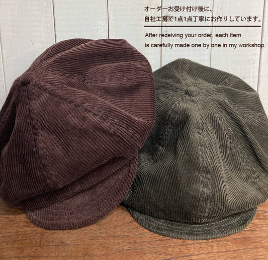 D AND H 8-well corduroy newsboy cap