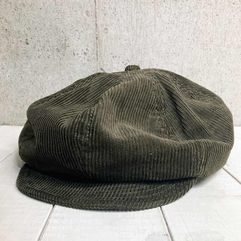 D AND H 8-well corduroy newsboy cap